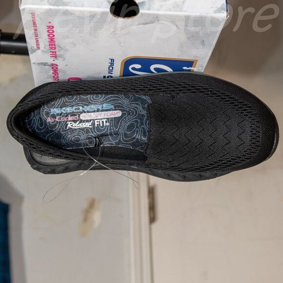 Black Skechers Ladies' Slip On Shoe‎ - Picture 6 of 7